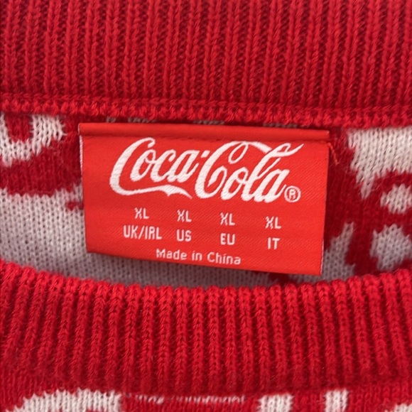 COCA COLA Bold Red Crewneck Sweater Size XL - Picture 4 of 4